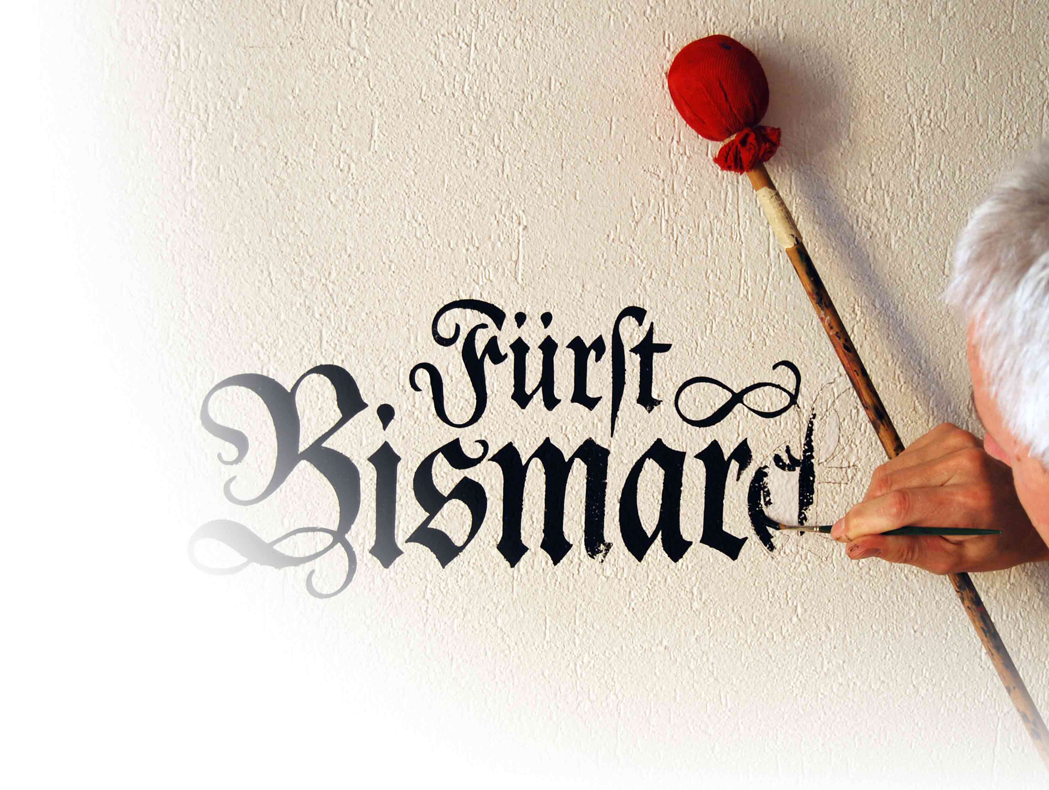 Fassadenbeschriftung Fassadenbeschriftung